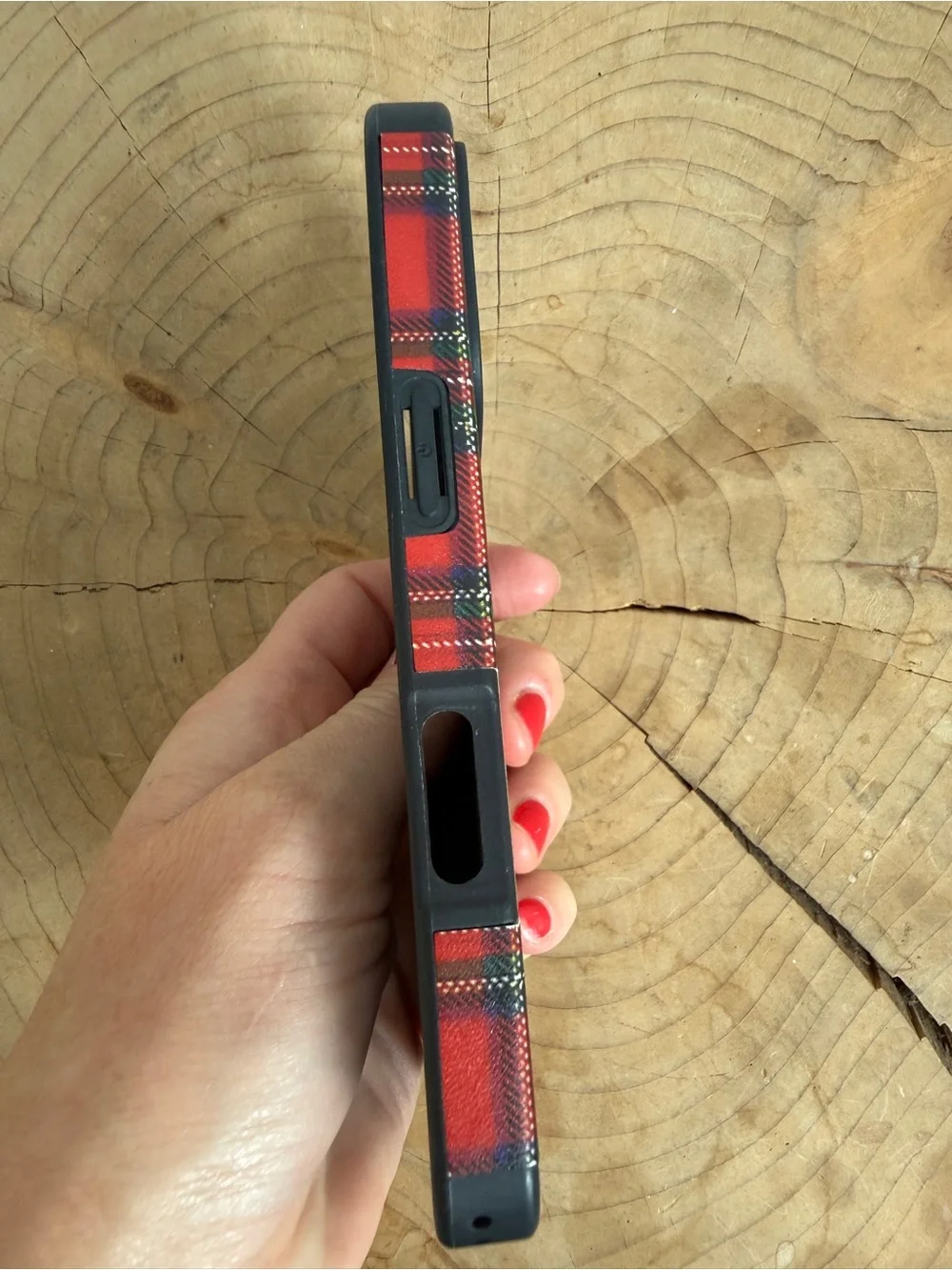 Red Tartan Plaid Holiday iPhone 16 Pro Case Black Bumper Christmas